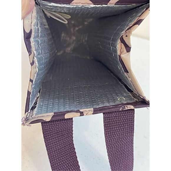 Thirty One wine insulated carrier purple bottle carrier - Picture 4 of 4